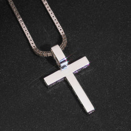 925 sterling silver iced cross pendant polished back detail