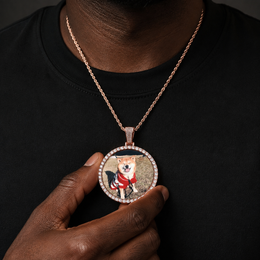 A model wearing the rose gold custom photo pendant