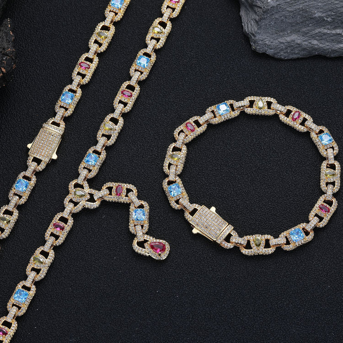 Gold-tone lariat necklace and matching bracelet showing their open backs
