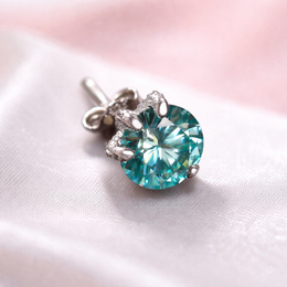 Dragon Claw Moissanite Stud Earrings – 925 Sterling Silver- Miles Jewellery