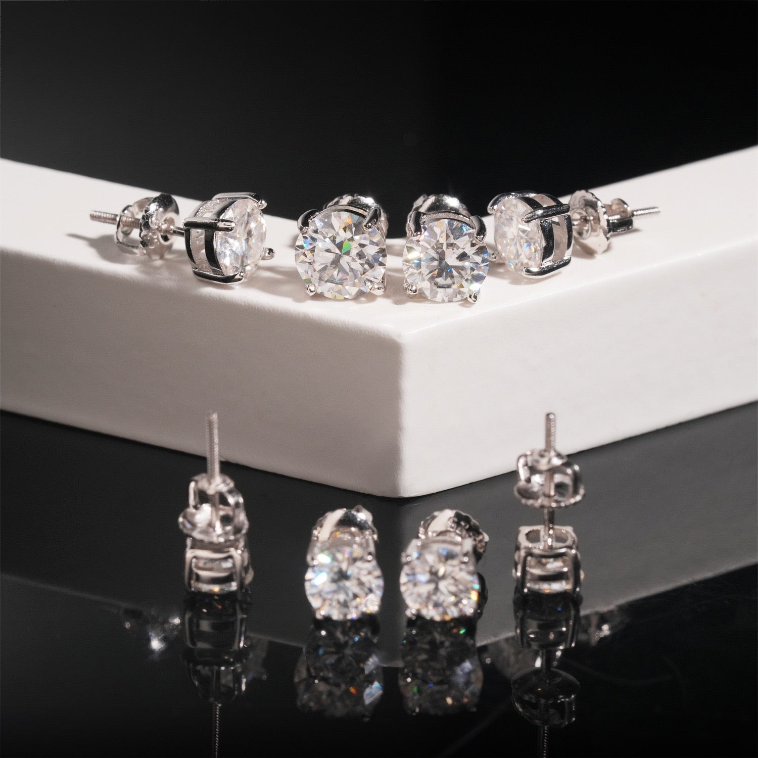 Certified VVS1 D Moissanite Stud Earrings – 925 Sterling Silver Earrings- Miles Jewellery