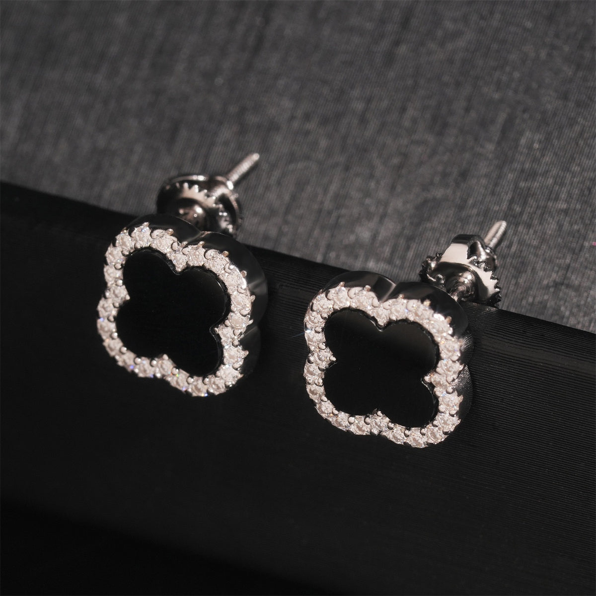 S925 Moissanite Clover Stud Earrings - Screw Back- Miles Jewellery