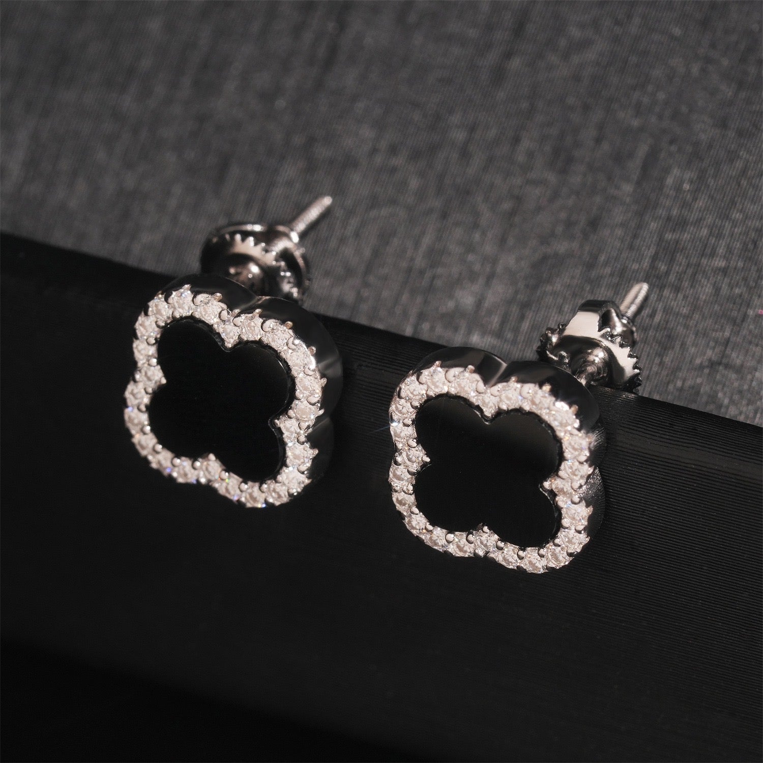 S925 Moissanite Clover Stud Earrings - Screw Back- Miles Jewellery