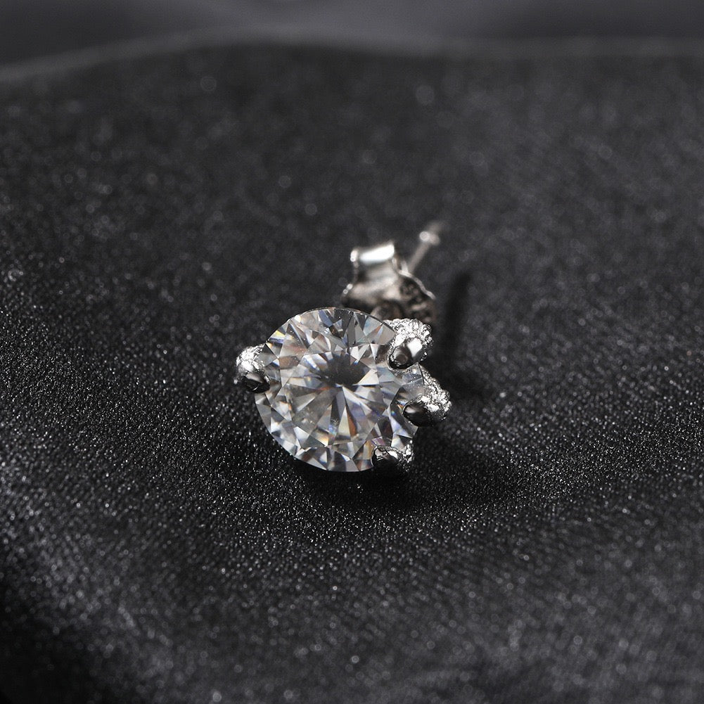 Dragon Claw Moissanite Stud Earrings – 925 Sterling Silver- Miles Jewellery