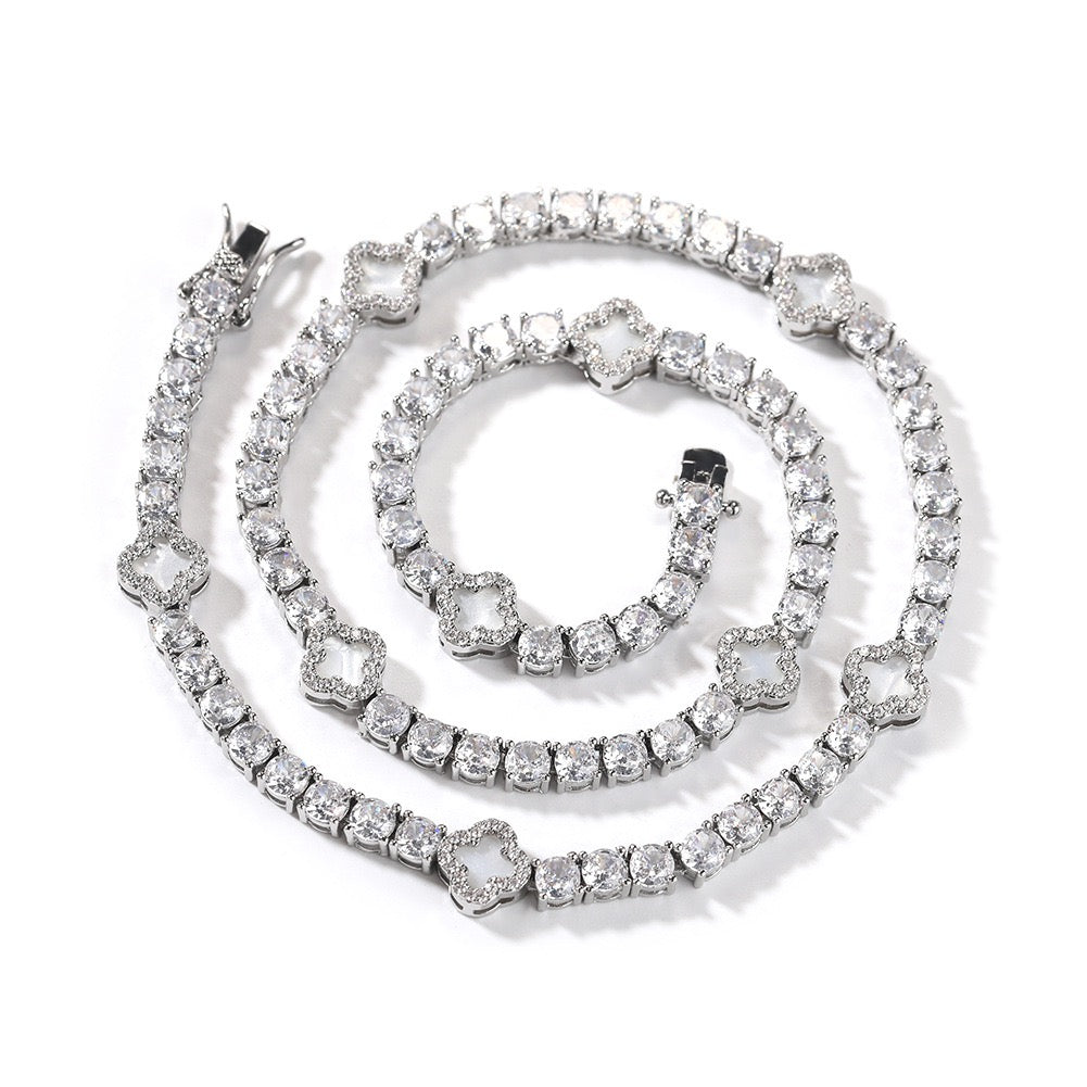 Four-Leaf Clover Lucky Tennis Chain- Miles Jewellery