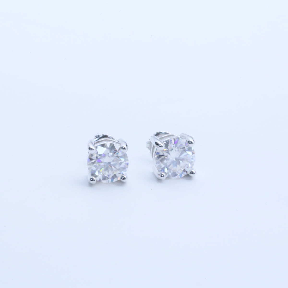 Certified VVS1 D Moissanite Stud Earrings – 925 Sterling Silver Earrings- Miles Jewellery