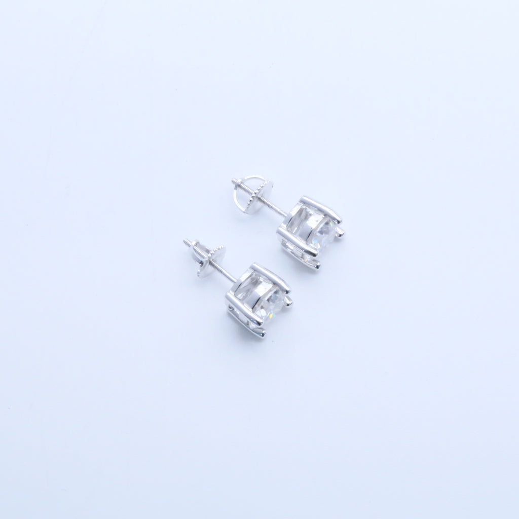 Certified VVS1 D Moissanite Stud Earrings – 925 Sterling Silver Earrings- Miles Jewellery