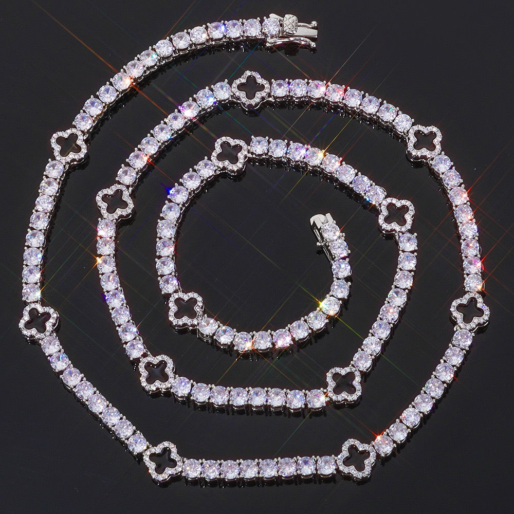 Four-Leaf Clover Lucky Tennis Chain- Miles Jewellery