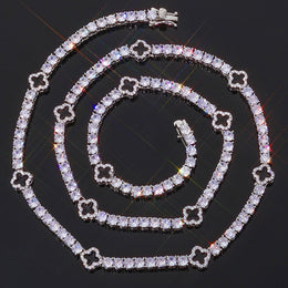 Four-Leaf Clover Lucky Tennis Chain- Miles Jewellery