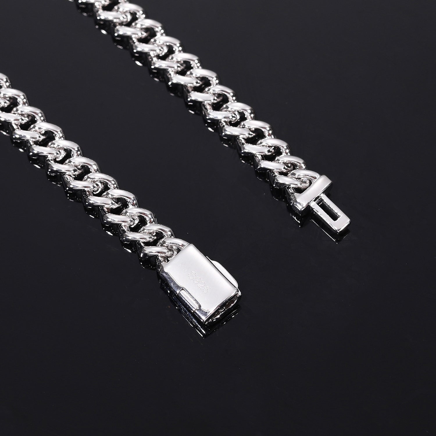 6mm VVS1 D Moissanite Iced Miami Cuban Chain Necklace- Miles Jewellery