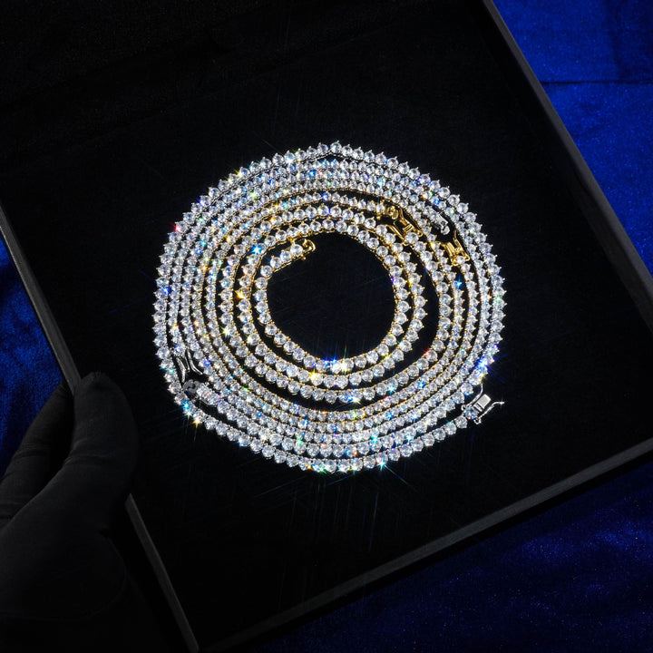 Collar tenis de 4 mm con tres garras