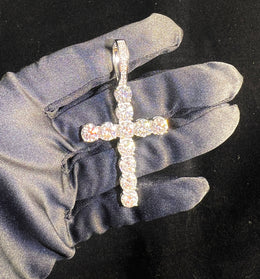 Certified VVS1 D Moissanite Cross Pendant – 925 Sterling Silver Jewelry- Miles Jewellery