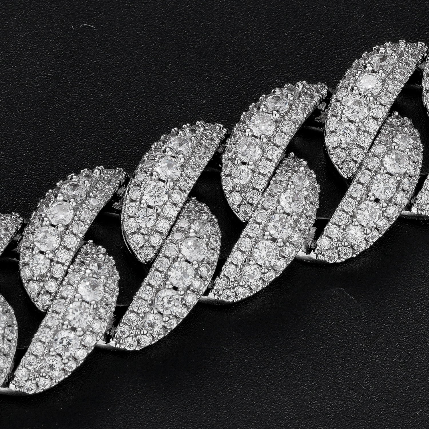 Silver rounded pavé Bubble Cuban link close-up