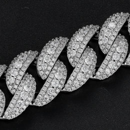 Silver rounded pavé Bubble Cuban link close-up