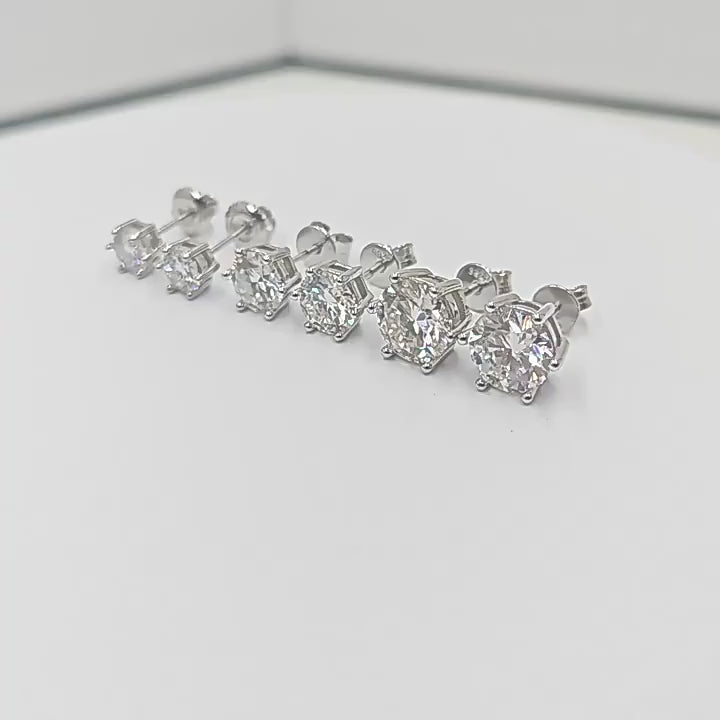 VVS1 D Color Moissanite Stud Earrings - Screw Back